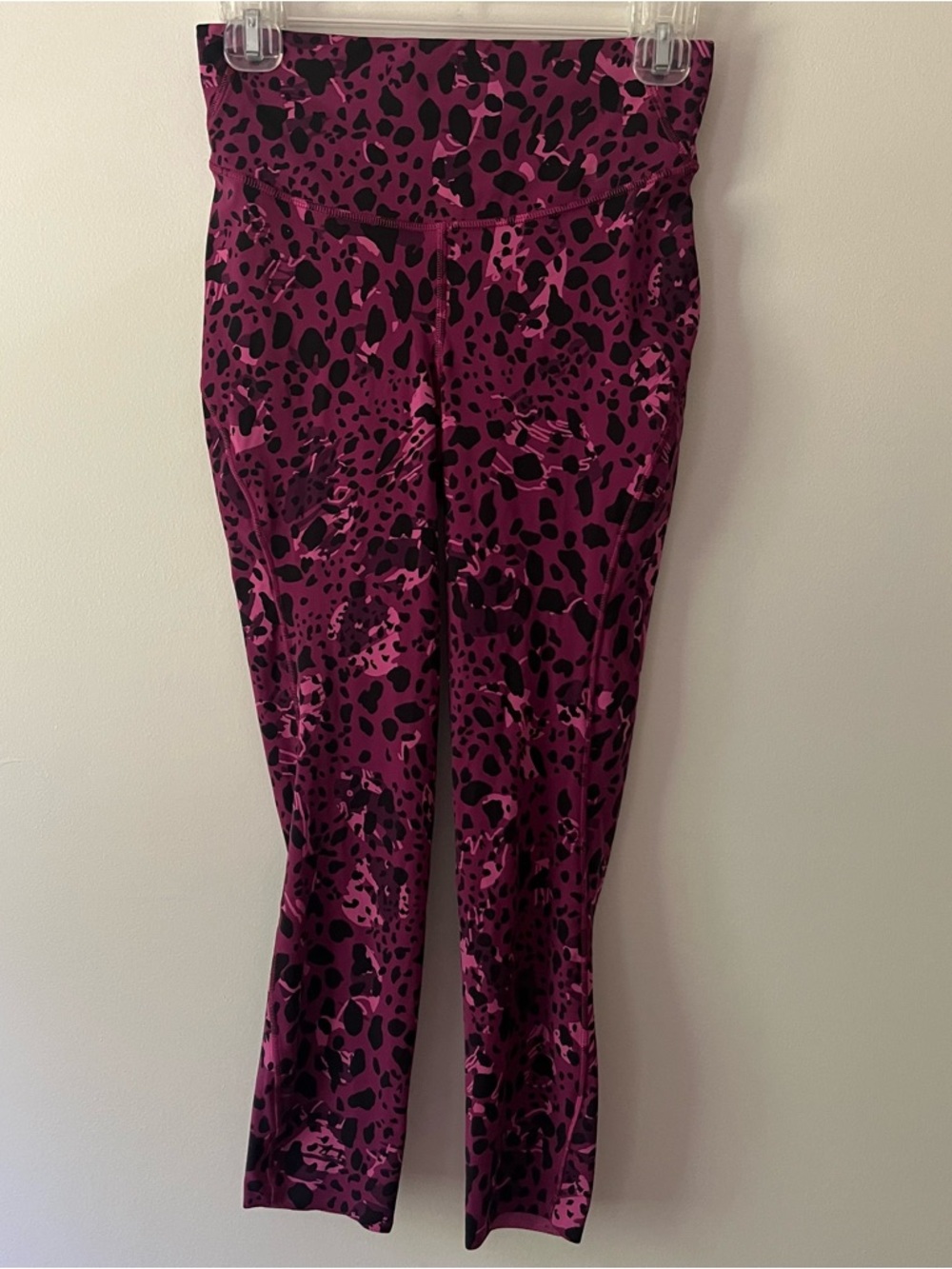 Lululemon High Base Pace High-Rise Running Tight 6 Pink Animal Print Leggings - Picture 4 of 9
